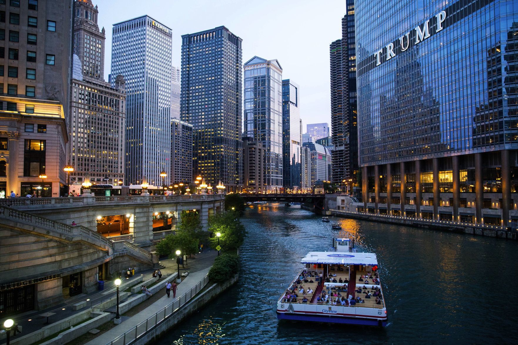 BIZ-REAL-ARCHITECTURE-TOURS-TB